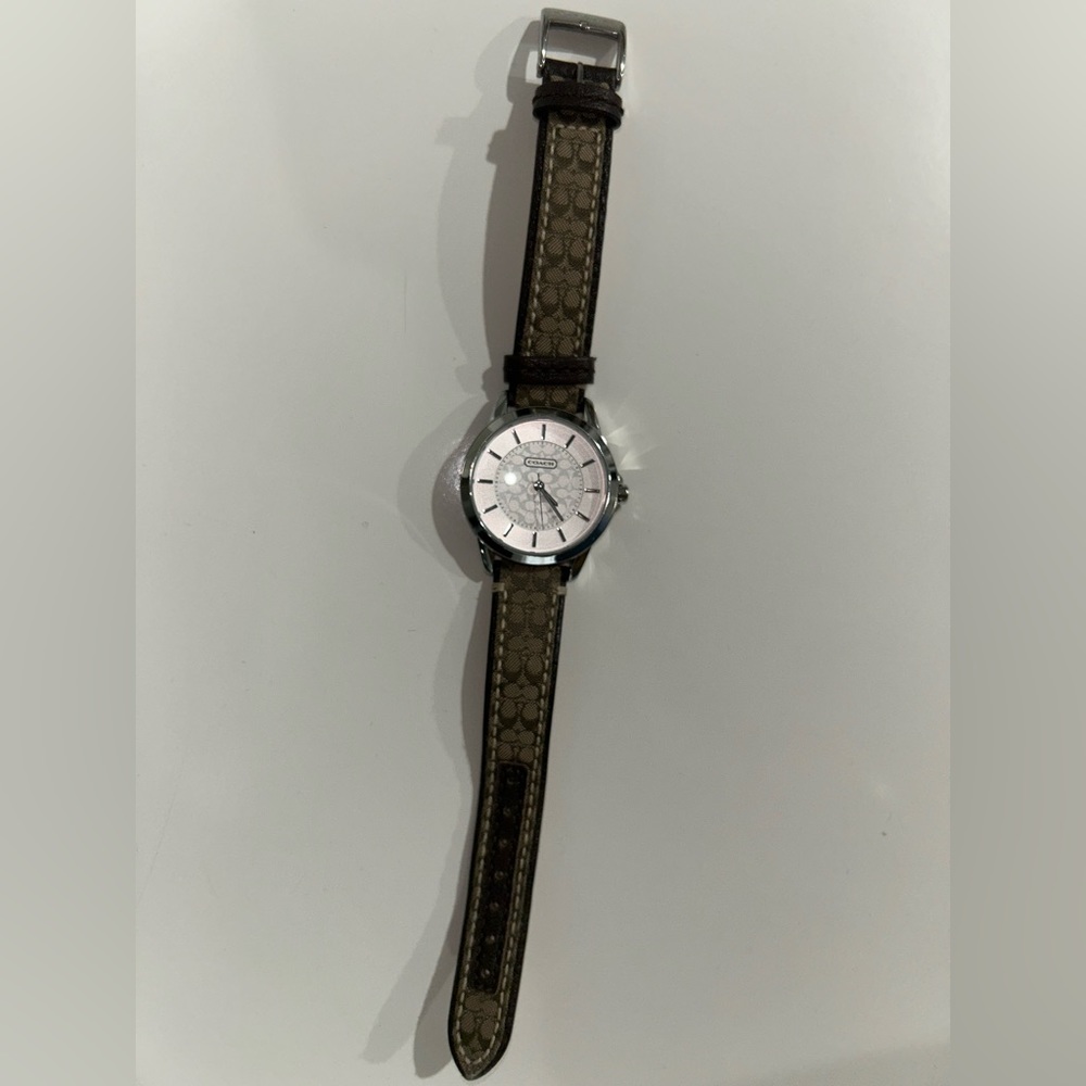 Coach Watch - Picture 3 of 9